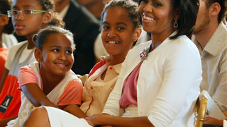 Obama Ladies Catch Beyoncé; Perez Apologizes
